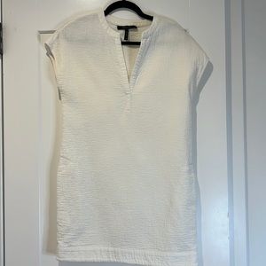 BCBGMaxAzria - White Mini Dress / Cover Up
